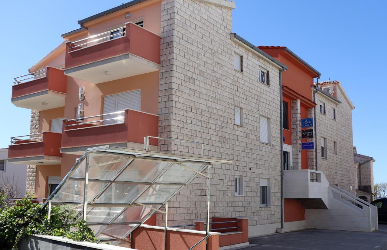 Rooms Zvonimir Stobrec Exterior photo