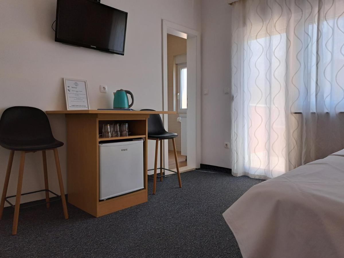 Rooms Zvonimir Stobrec Exterior photo